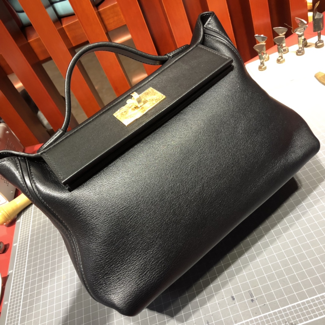 爱马仕新款凯莉包 Hermes 24-24Kelly29CM 黑色进口Swift牛皮手提包 金扣