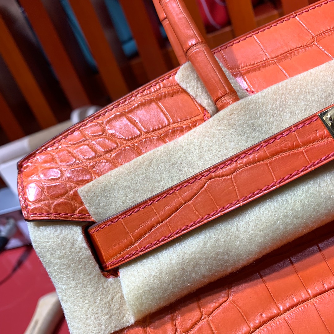 全手工缝制 Hermes爱马仕橙色雾面鳄鱼皮铂金包Birkin30CM 金扣