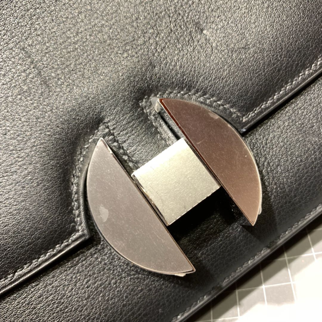 爱马仕女包价格 Hermes Constance2002 黑色Evecolour牛皮斜挎包20CM
