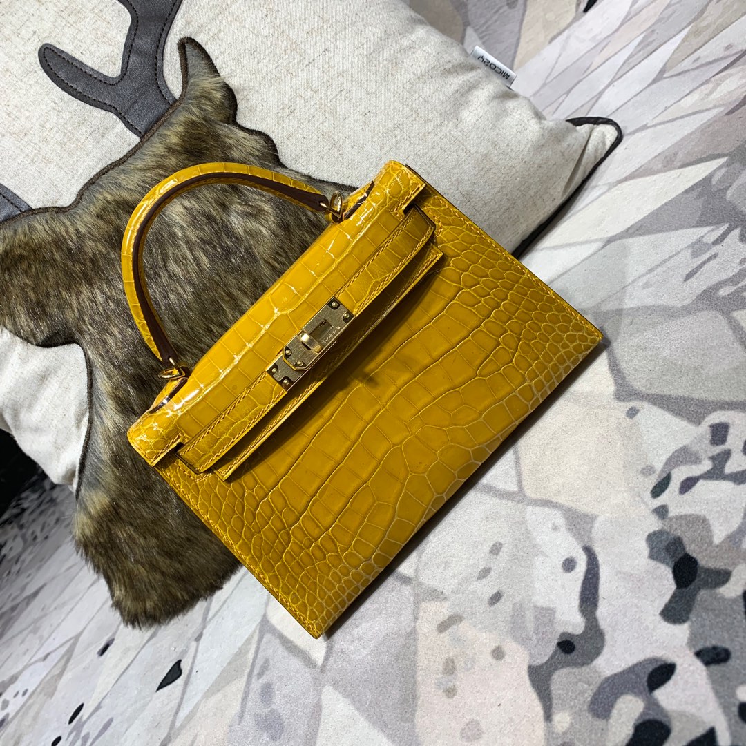 Hermes Minikelly2代 爱马仕迷你凯莉包2代手包 琥珀黄亮光鳄鱼皮 金扣