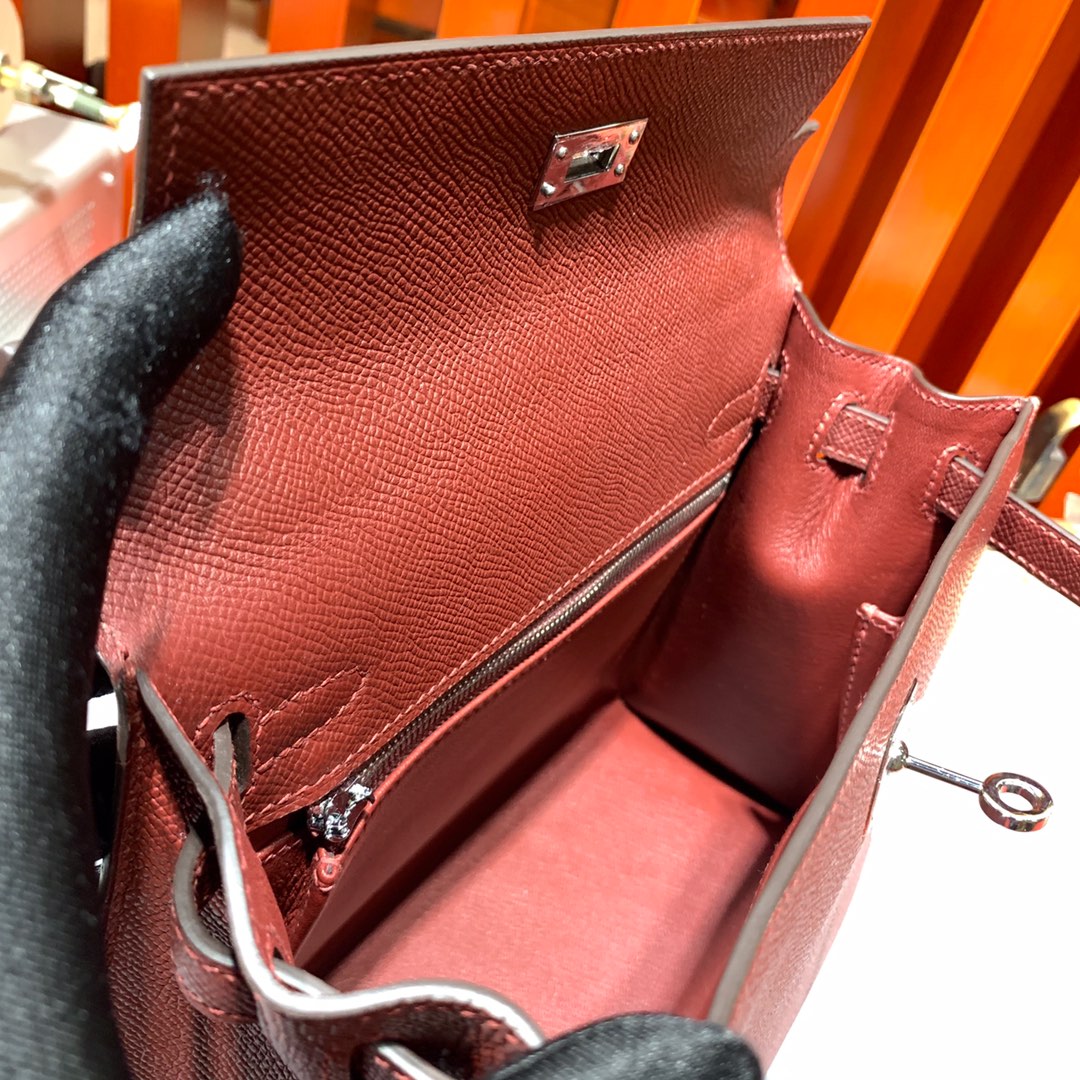 Hermes包包价格 爱马仕顶级Epsom牛皮凯莉包Kelly25CM 酒红 银扣
