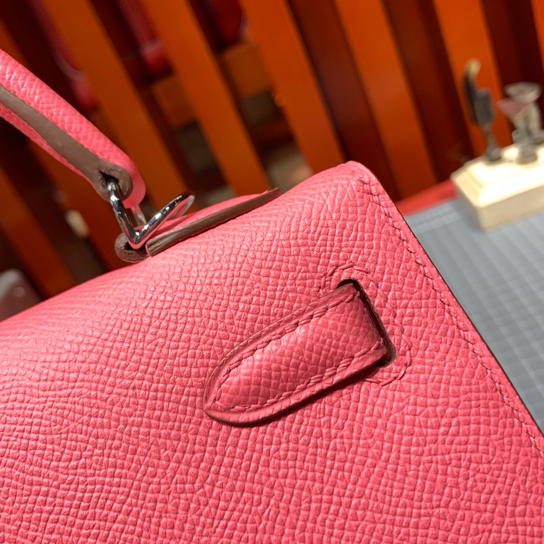 爱马仕女包定制 Hermes Kelly25CM 唇膏粉顶级Epsom牛皮凯莉包 银扣