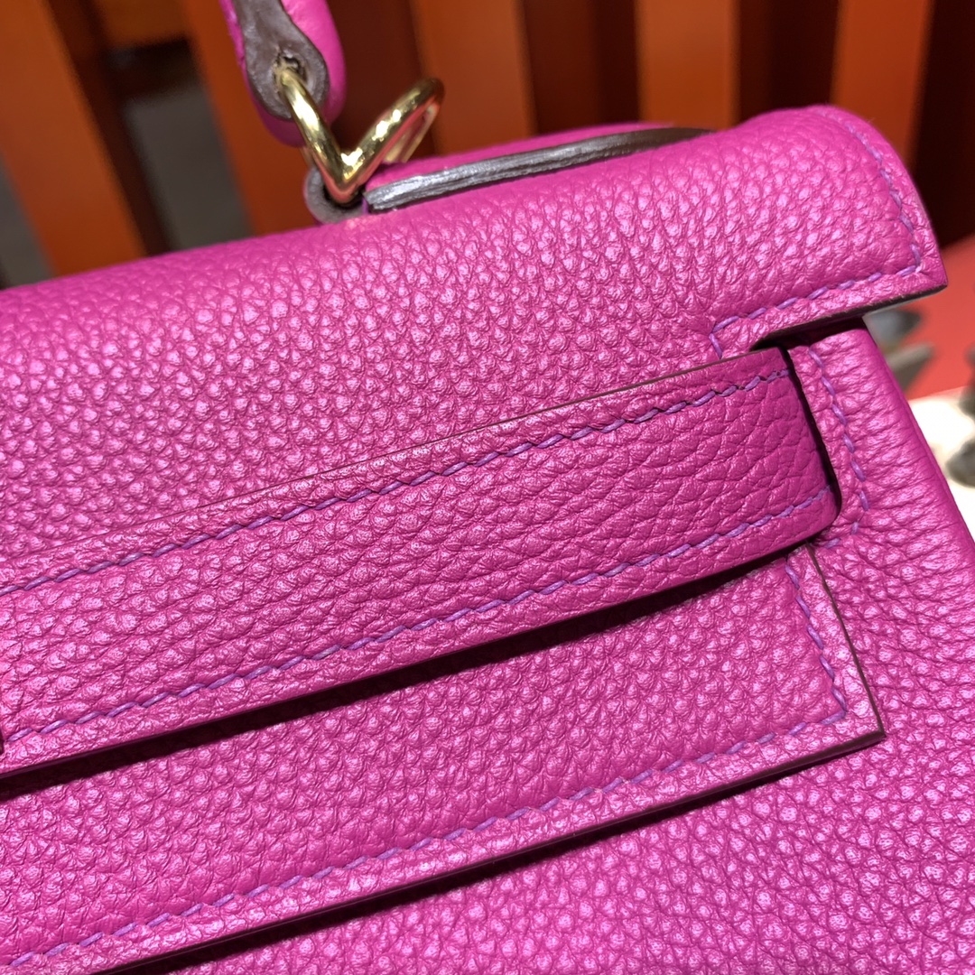 Hermes女包价格 爱马仕原单荔枝纹Togo牛皮凯莉包Kelly28CM L3玫瑰紫 金扣