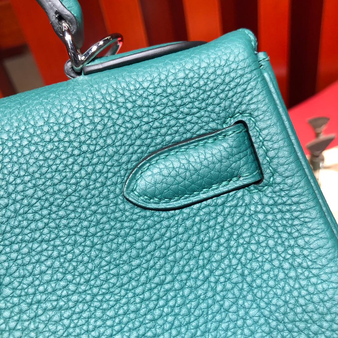 爱马仕经典女包 Hermes Kelly28CM 进口Togo牛皮孔雀绿凯莉包 银扣