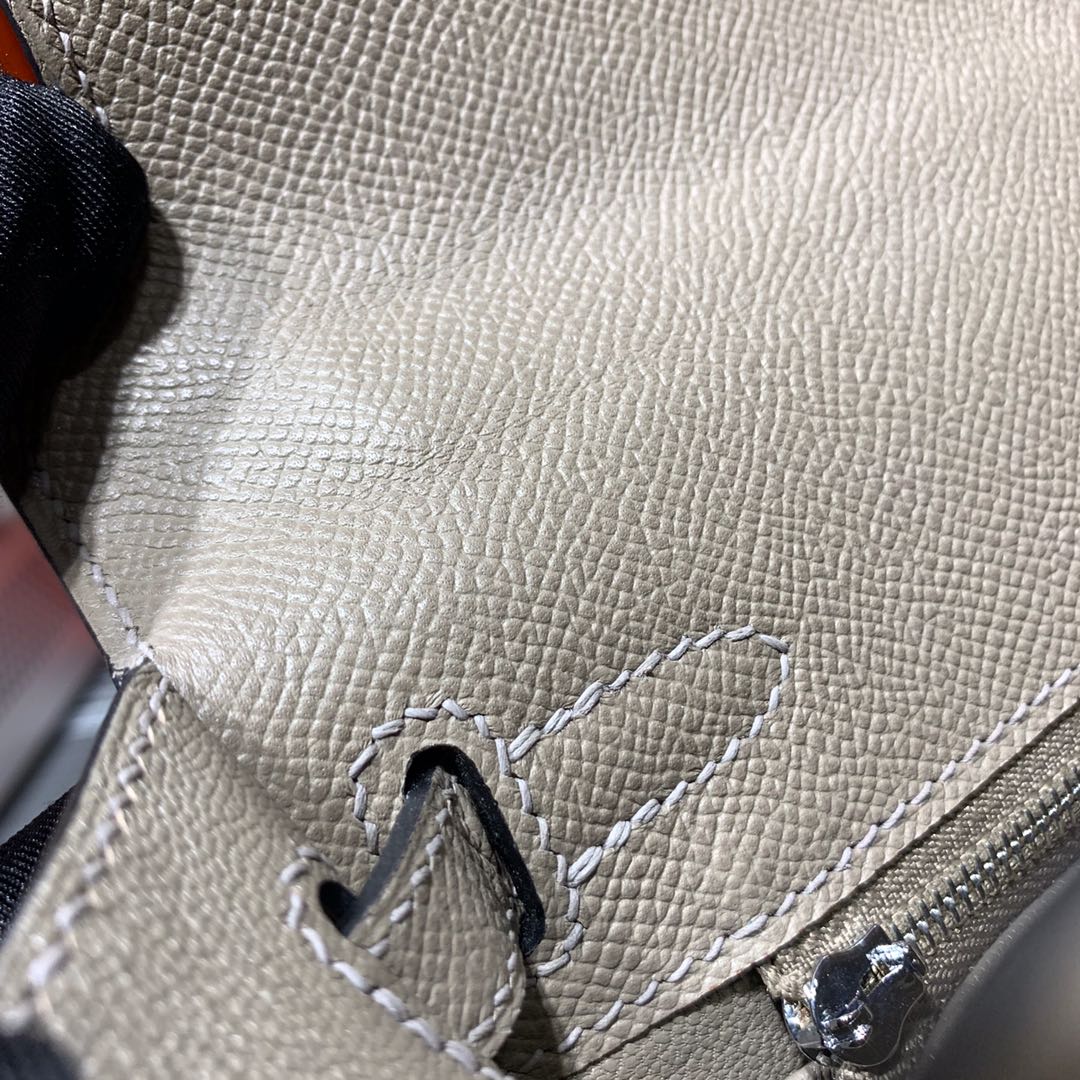 爱马仕经典女包 Hermes Kelly25CM 沥青灰进口十字纹牛皮凯莉包 银扣