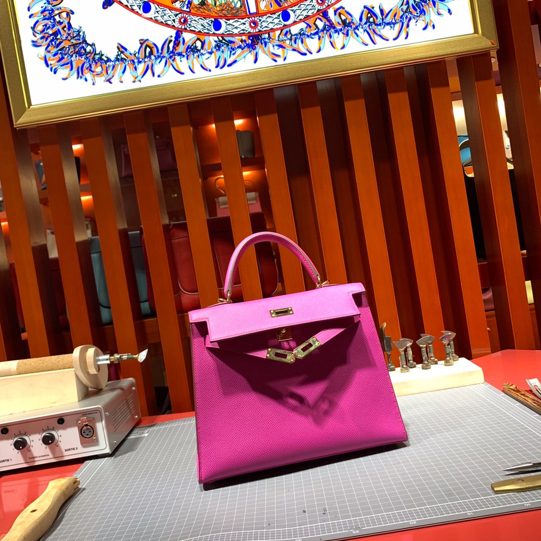 Hermes Kelly25CM 爱马仕玉兰粉进口Epsom牛皮经典款凯莉包 金扣
