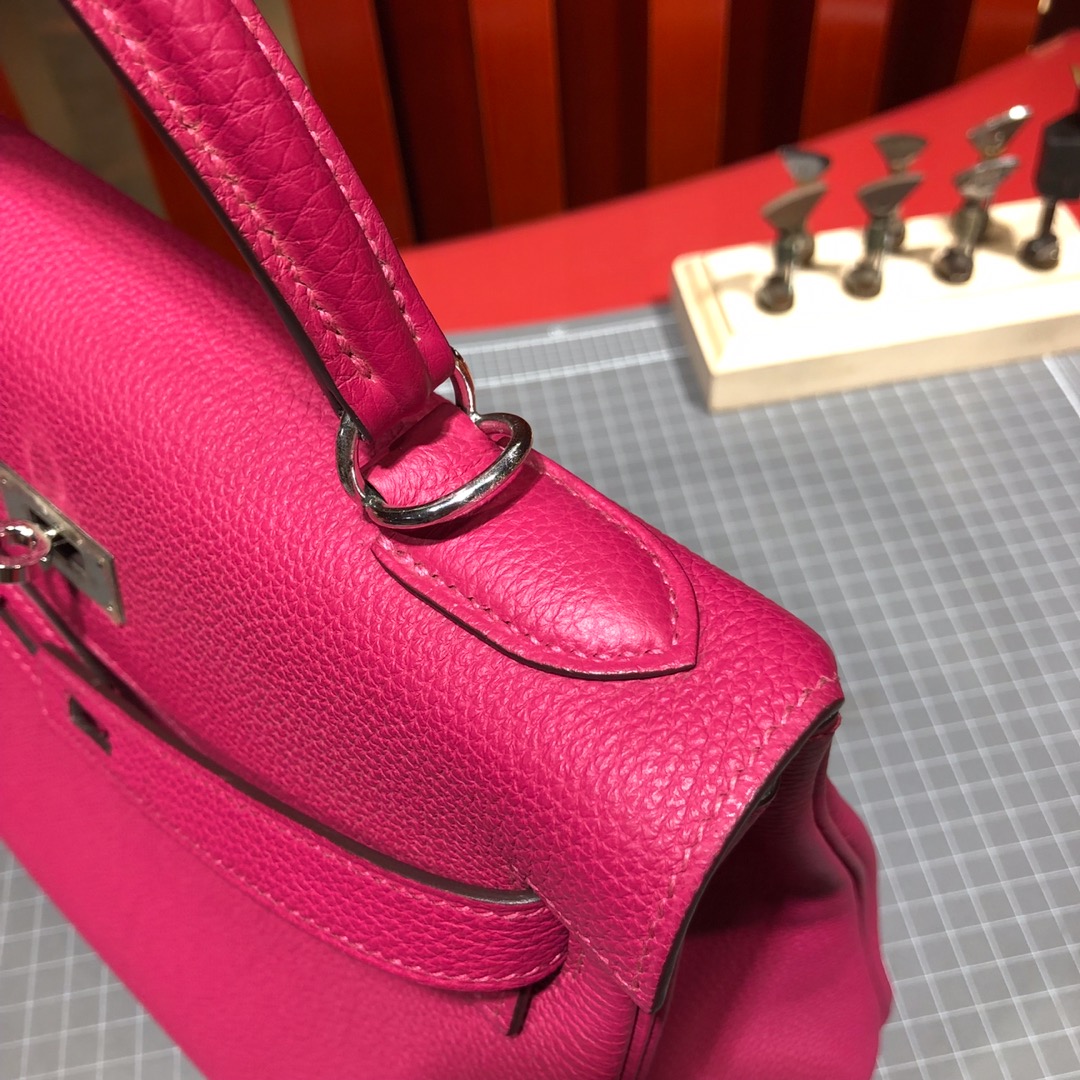 爱马仕包包价格 Hermes Kelly28CM 桃红色凯莉包进口顶级Togo荔枝纹牛皮 银扣
