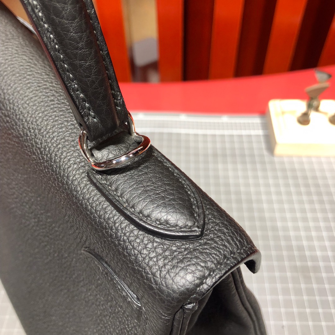 爱马仕凯莉包多少钱 Hermes Kelly28CM 89黑色Togo牛皮凯莉包 银扣