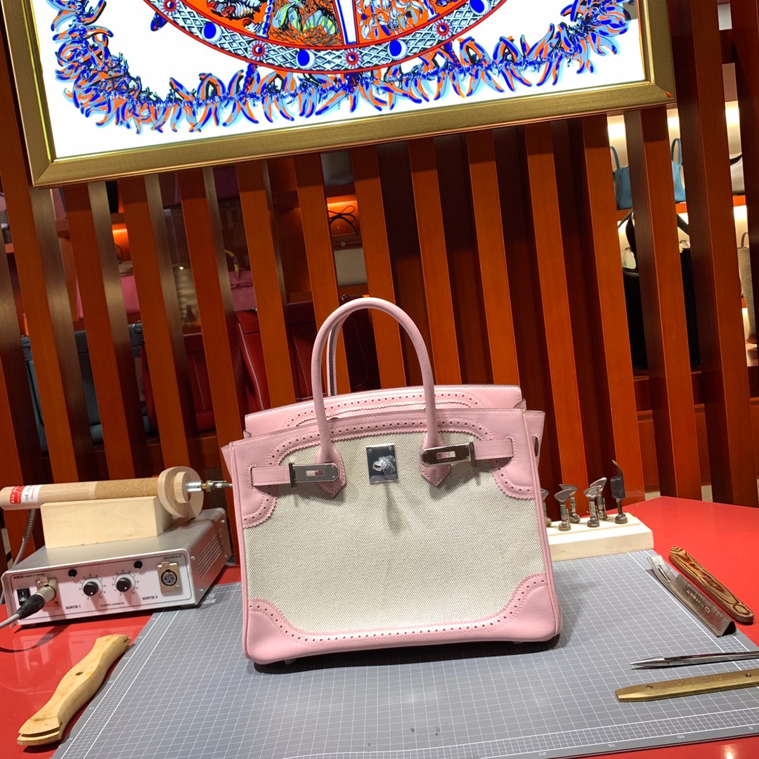 爱马仕铂金包价格 Hermes Birkin30CM 3Q粉色牛皮拼帆布蕾丝铂金包 银扣