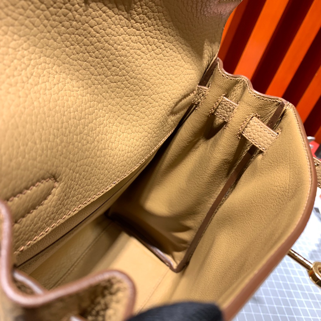 爱马仕双肩包 Hermes Kelly ado双背带设计进口Togo牛皮双肩包背包20CM 杏色