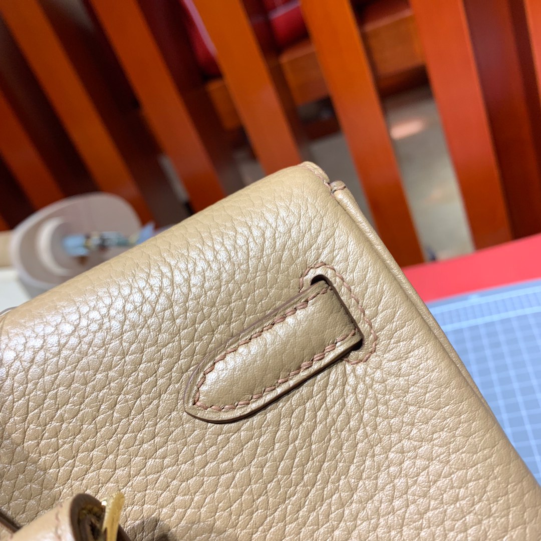 爱马仕双肩包 Hermes Kelly ado双背带设计进口Togo牛皮双肩包背包20CM 杏色