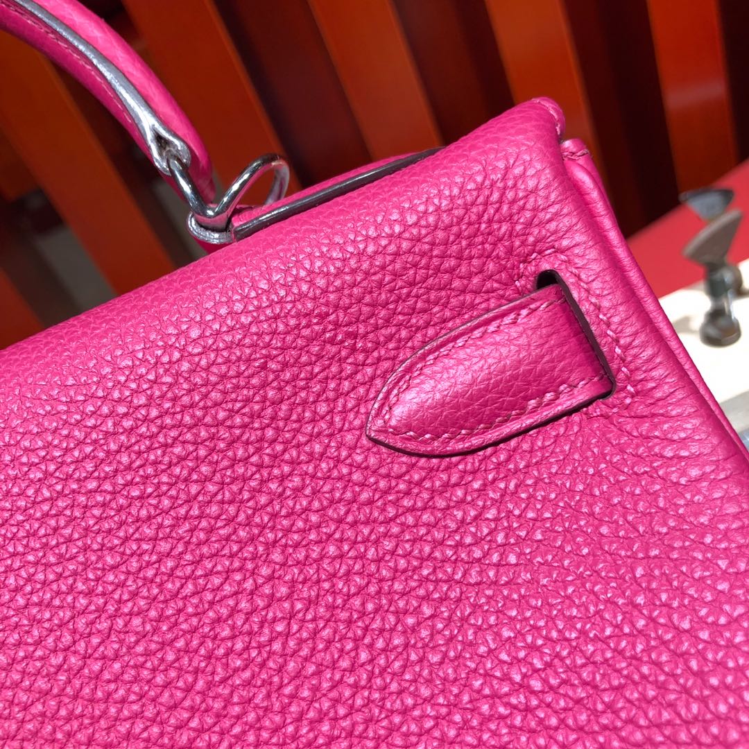 爱马仕包包价格 Hermes Kelly28CM 桃红色凯莉包进口顶级Togo荔枝纹牛皮 银扣