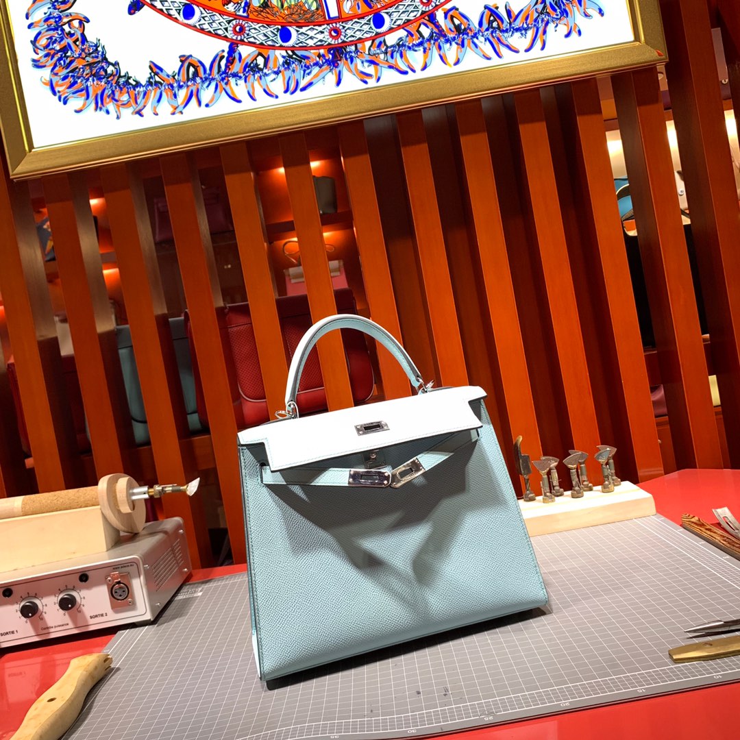 爱马仕凯莉包尺寸 Hermes Kelly25CM 马卡龙蓝进口手掌纹牛皮凯莉包 银扣