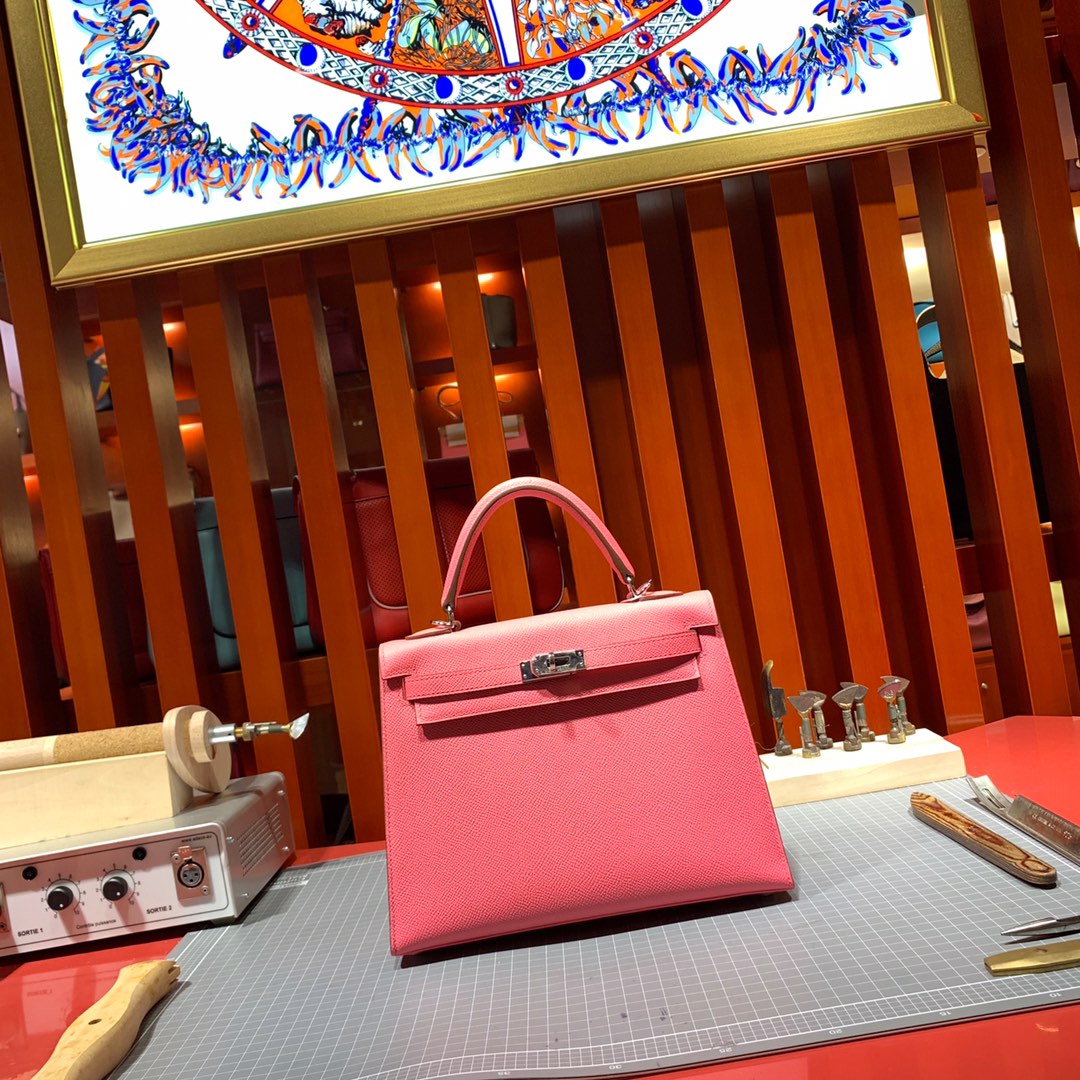 爱马仕女包定制 Hermes Kelly25CM 唇膏粉顶级Epsom牛皮凯莉包 银扣