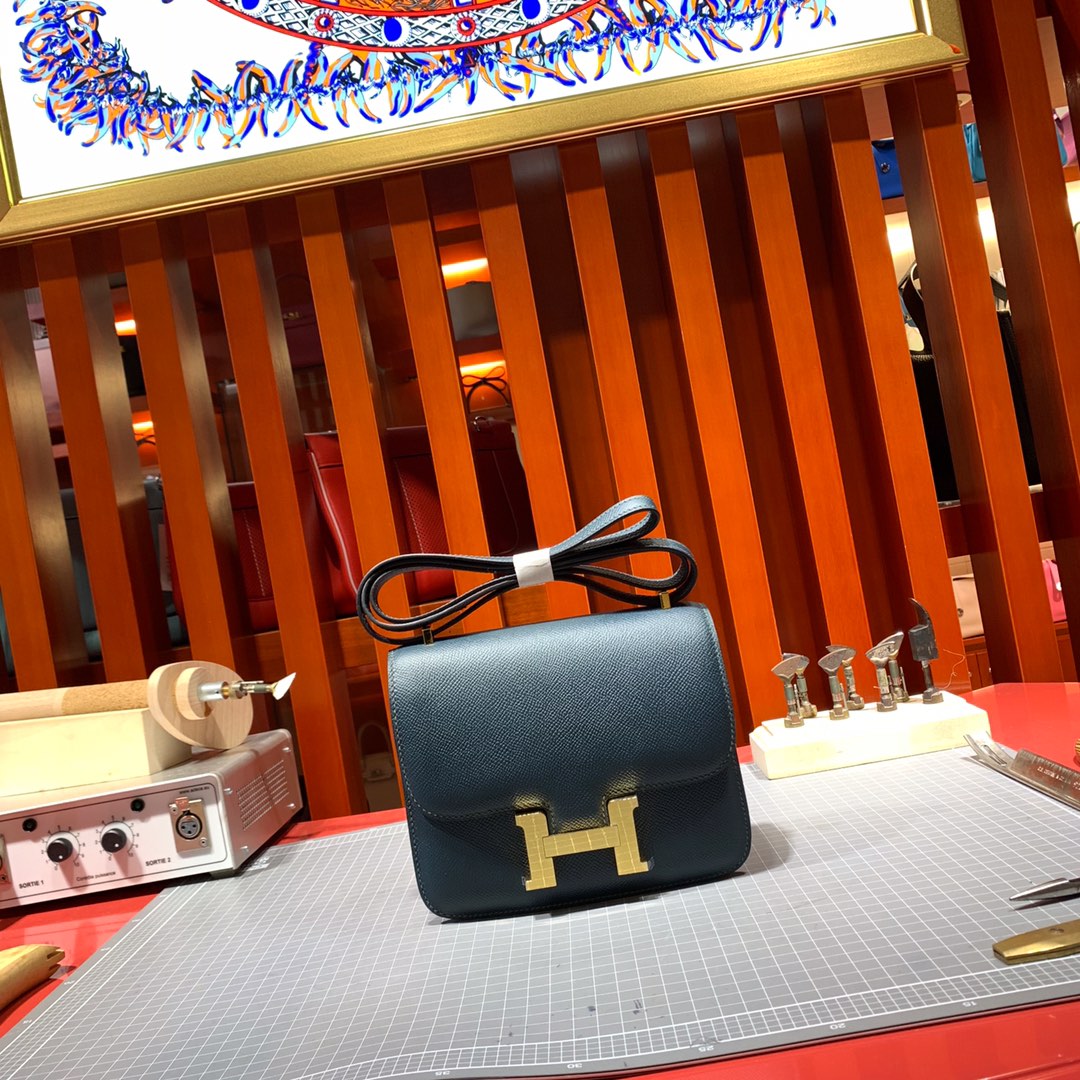 爱马仕康斯坦包 Hermes Constance19CM 6O松柏绿原厂掌纹牛皮空姐包 金扣