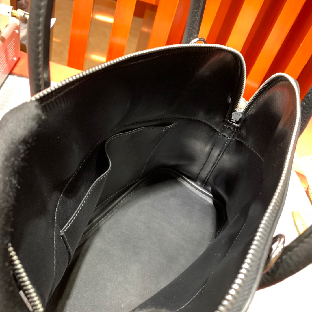 Hermes包包官网 爱马仕黑色原厂Togo牛皮保龄球包Bolide31CM 银扣