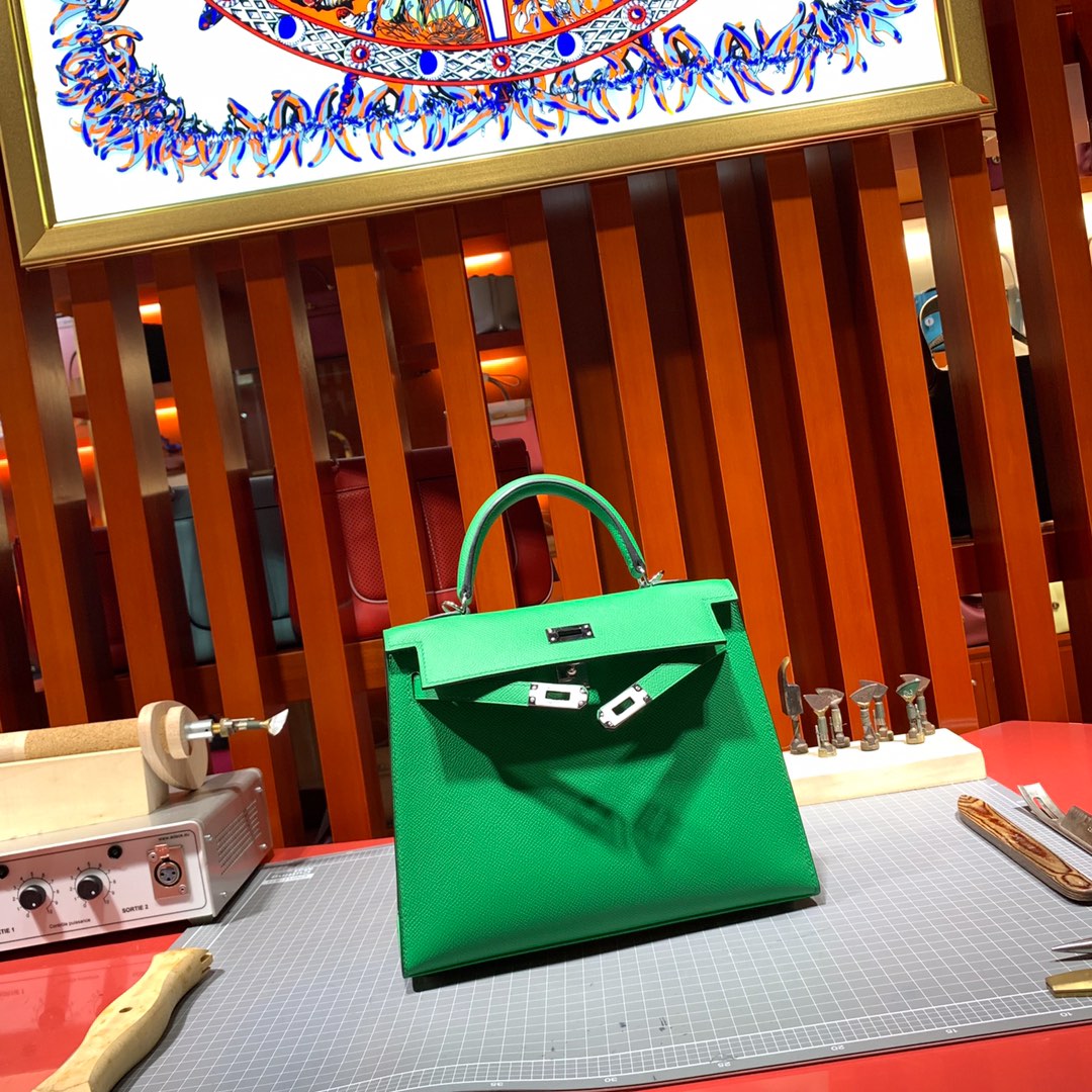 爱马仕凯莉包尺寸 Hermes Kelly25CM 竹子绿十字纹牛皮 银扣