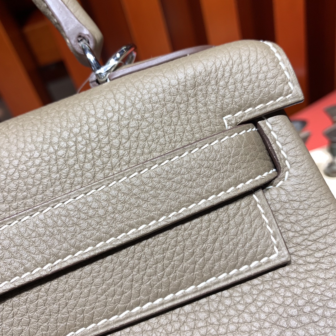 爱马仕包包定制 Hermes Kelly28CM CK18大象灰凯莉包Togo牛皮 银扣