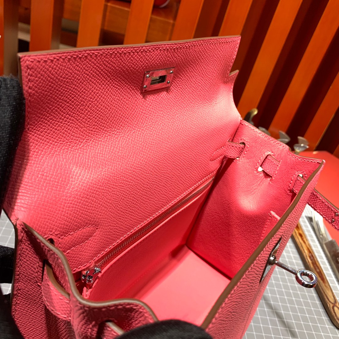 爱马仕女包定制 Hermes Kelly25CM 唇膏粉顶级Epsom牛皮凯莉包 银扣