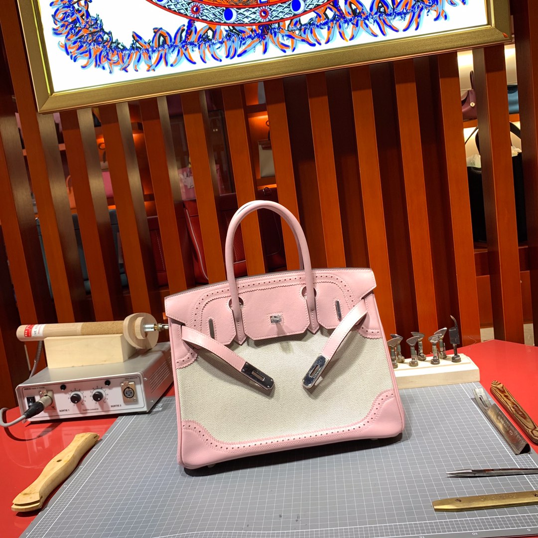 爱马仕铂金包价格 Hermes Birkin30CM 3Q粉色牛皮拼帆布蕾丝铂金包 银扣