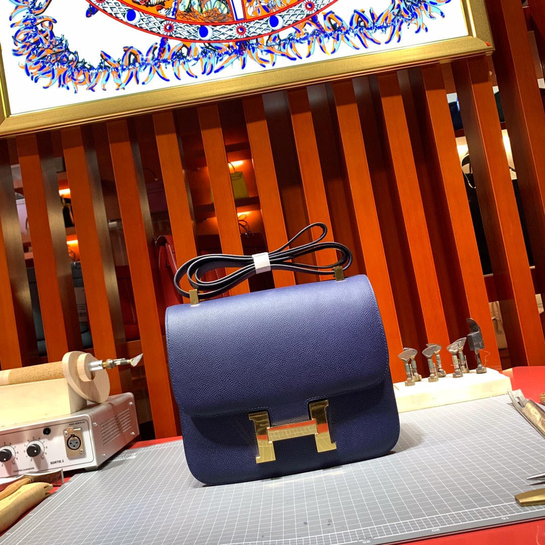 爱马仕空姐包尺寸 Hermes Constance24CM 宝石蓝进口Epsom牛皮 金扣