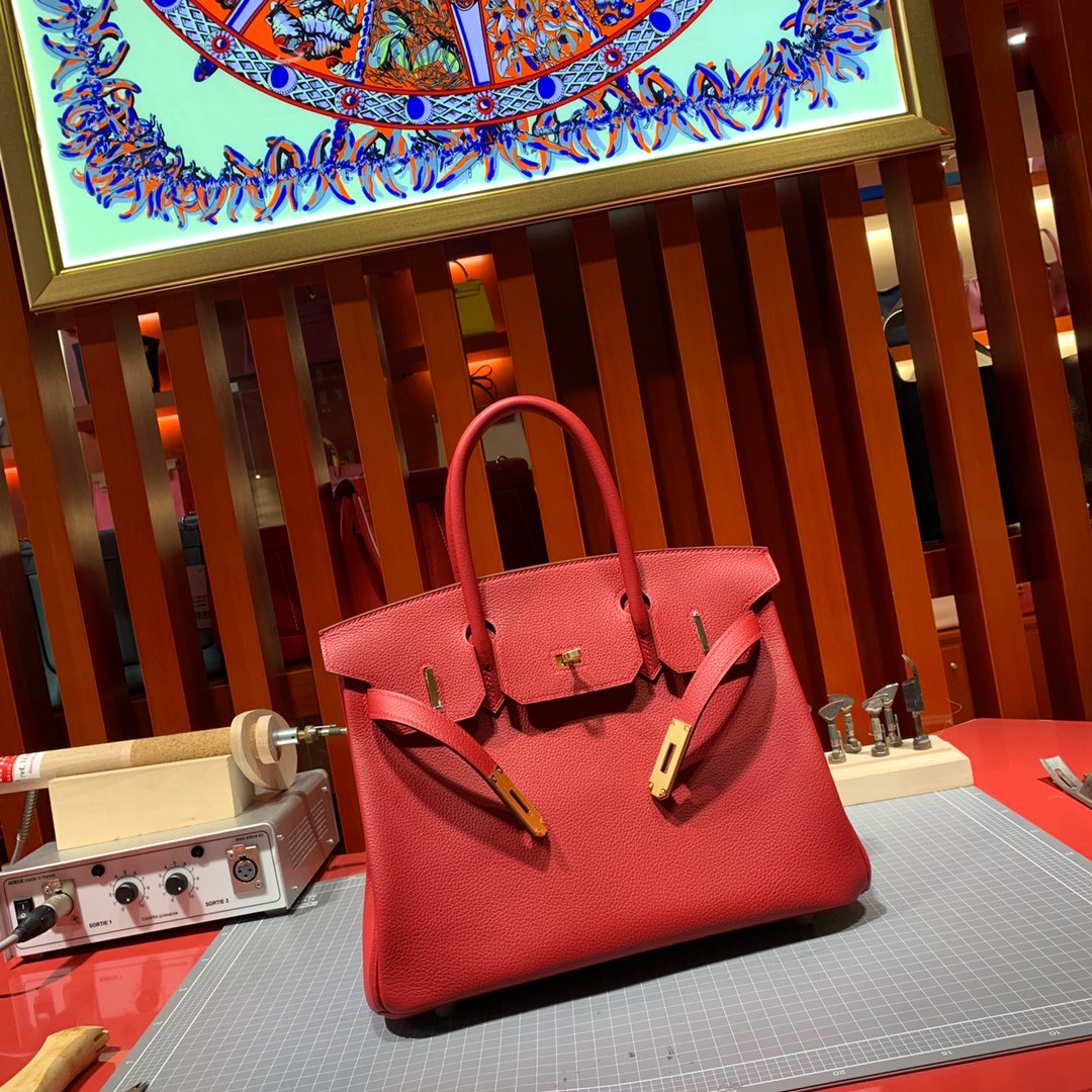 爱马仕包包官网 Hermes进口Togo牛皮Birkin30铂金包 中国红 金银扣