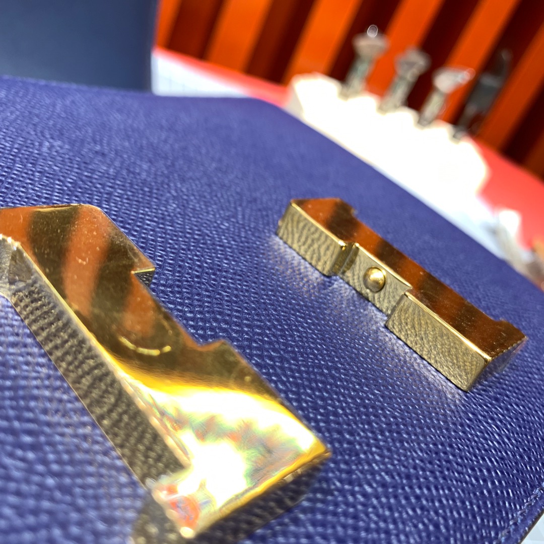 爱马仕空姐包尺寸 Hermes Constance24CM 宝石蓝进口Epsom牛皮 金扣