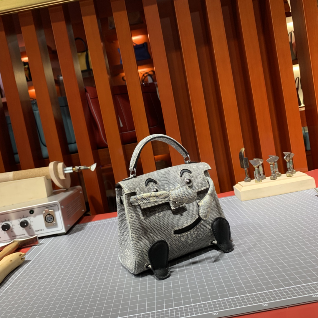 Hermes Kelly Doll16CM 爱马仕喜马拉雅色印尼一级蜥蜴皮千禧娃娃凯莉包女包