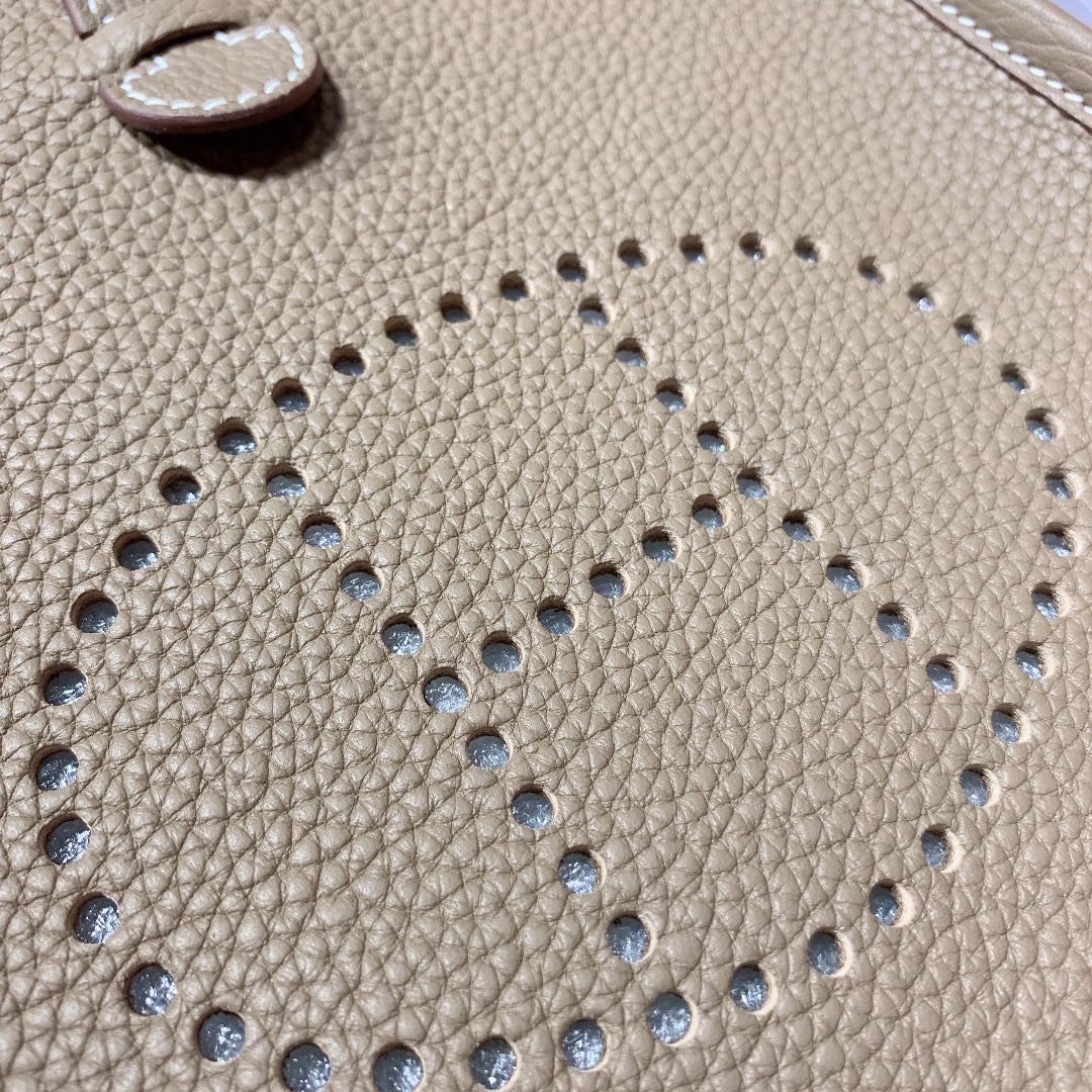 爱马仕女包价格 Hermes Mini Evelyne 原厂Togo牛皮伊芙林包 大象灰