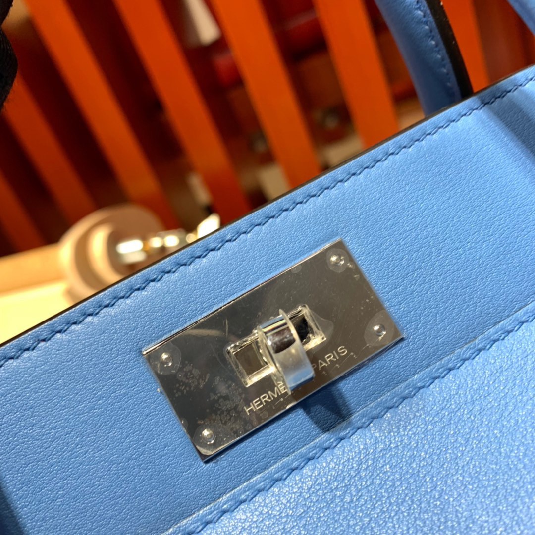 现货 Hermes Toolbox20CM 爱马仕2T天堂蓝进口swift牛皮牛奶包 银扣