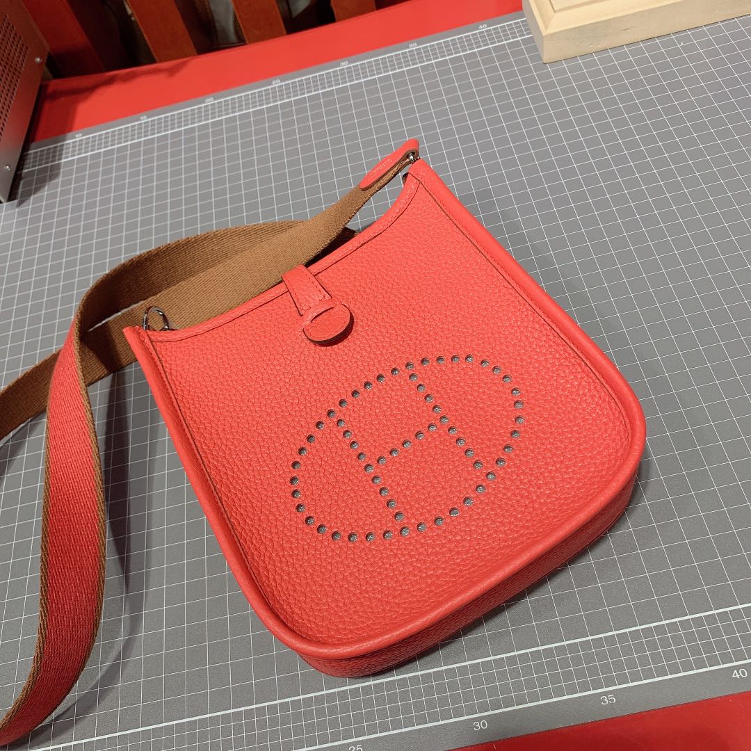 Hermes Mini Evelyne 爱马仕西瓜红顶级Togo牛皮伊芙林包夏季斜挎包 银扣