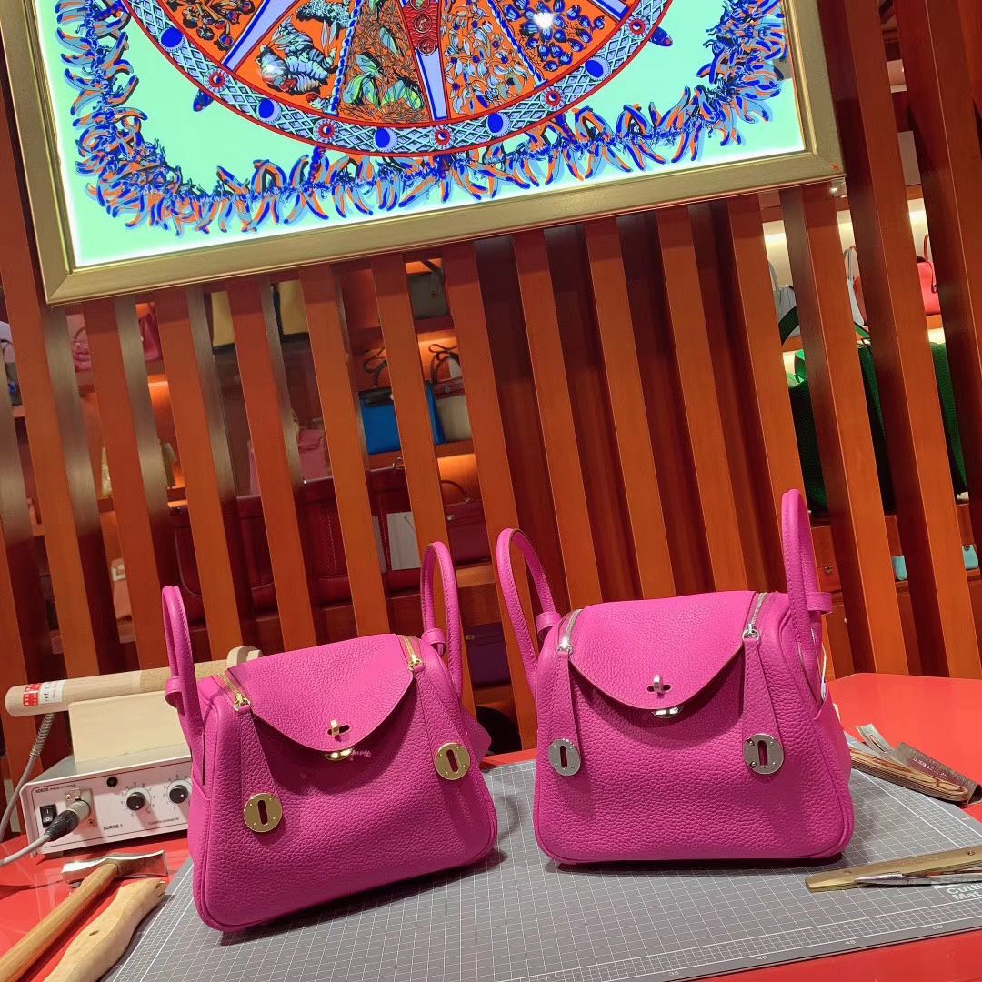 现货 Hermes Mini Lindy 爱马仕玉兰粉原厂Togo牛皮迷你琳迪包 银扣/金扣