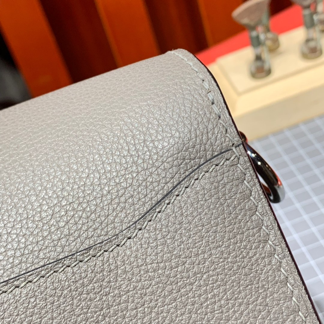 现货 爱马仕猪鼻子包 Hermes Roulis24CM 8F锡器灰Evercolor牛皮 银扣