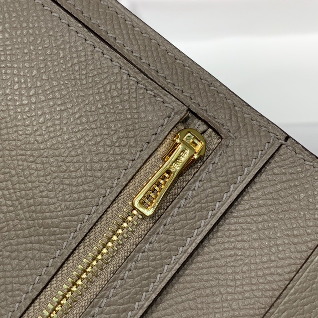 现货 Hermes Bearn 爱马仕m8沥青灰epsom牛皮Bearn短款钱夹 金扣