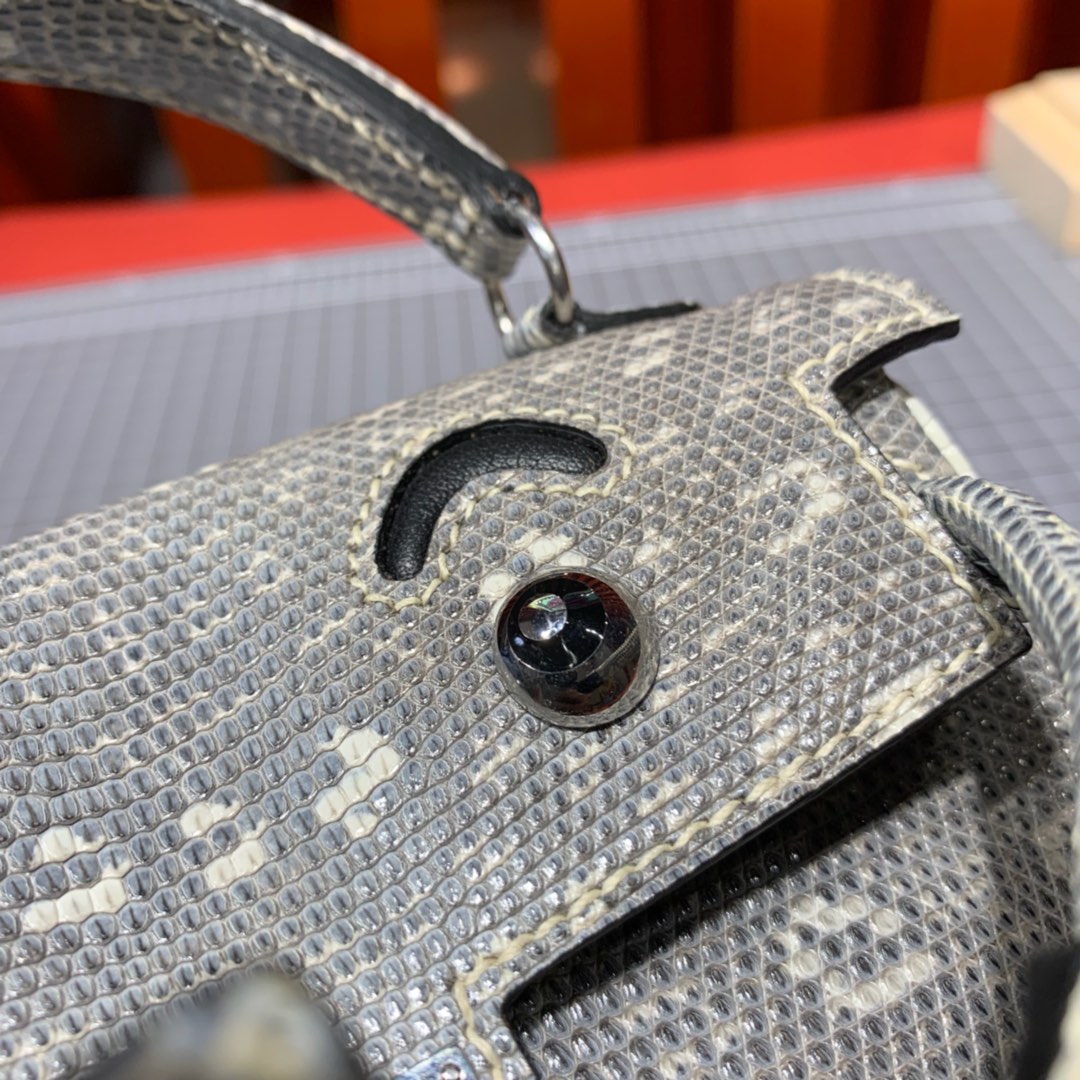 Hermes Kelly Doll16CM 爱马仕喜马拉雅色印尼一级蜥蜴皮千禧娃娃凯莉包女包