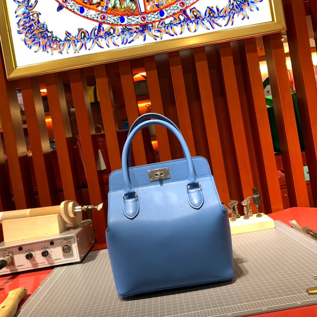 现货 Hermes Toolbox20CM 爱马仕2T天堂蓝进口swift牛皮牛奶包 银扣