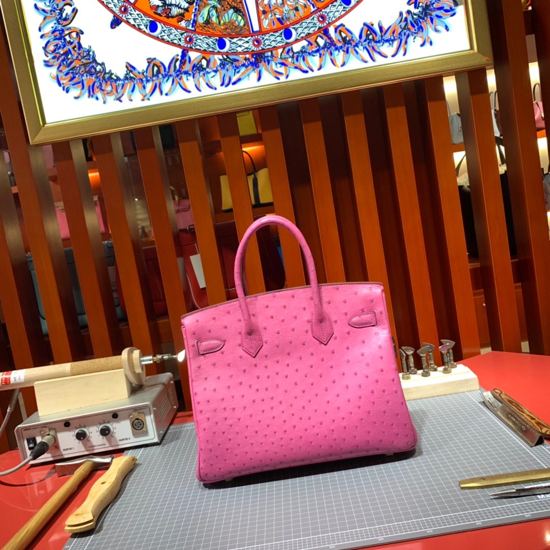 现货 爱马仕铂金包尺寸 Hermes浅玫红色南非鸵鸟皮Birkin30铂金包 金扣