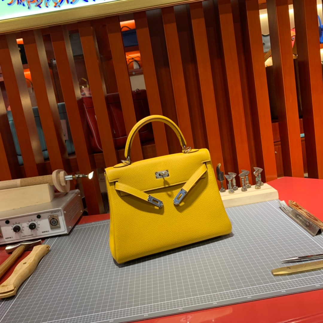 现货 爱马仕Kelly包包 HermesTogo小牛皮内缝凯莉包25CM 9D琥珀黄 金/银扣