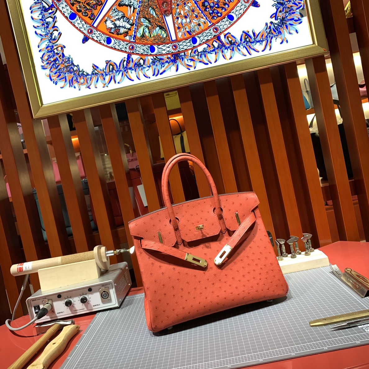 现货 Hermes Birkin30CM 爱马仕蕃茄红南非鸵鸟皮铂金包 金扣