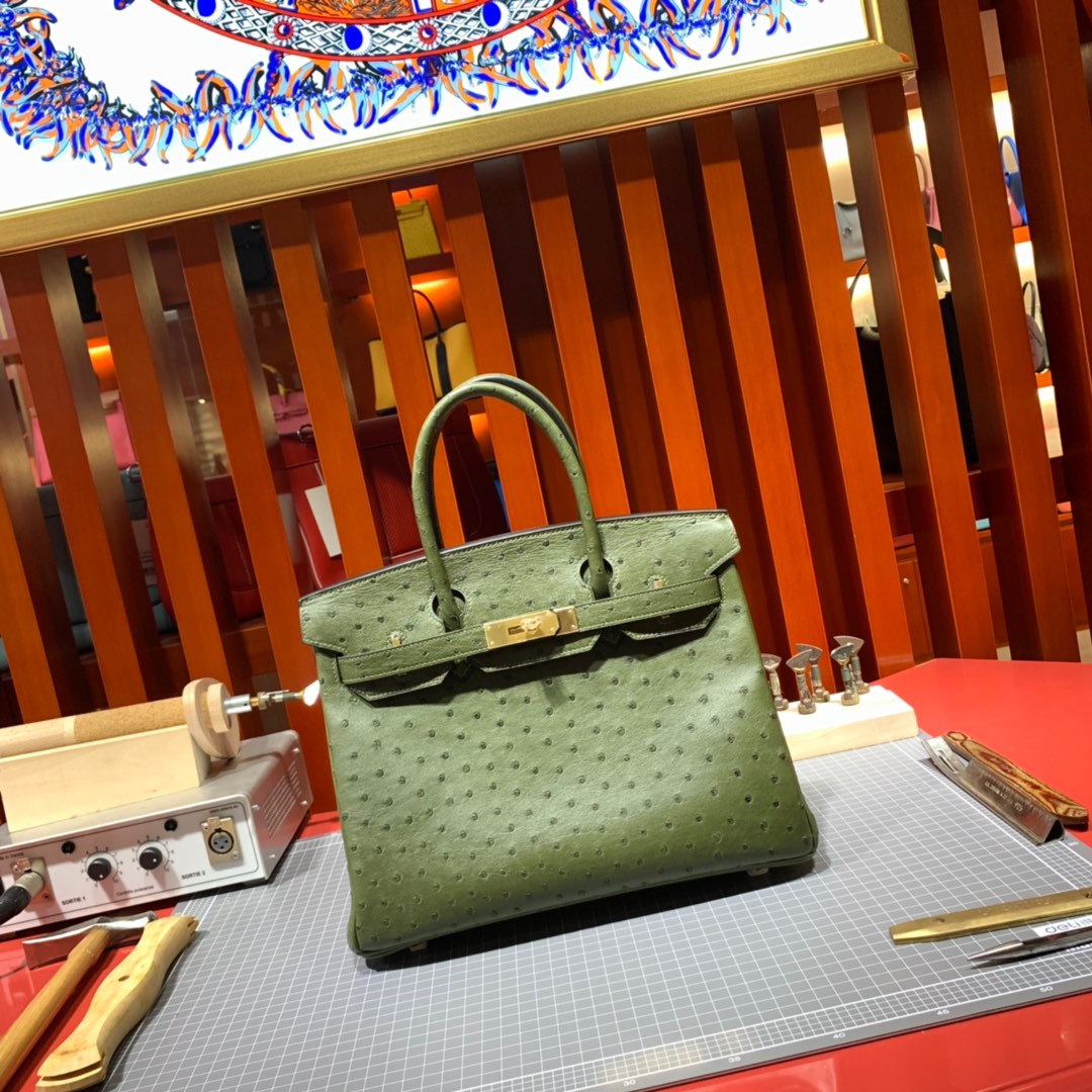 现货 Hermes女包定制 爱马仕丛林绿南非鸵鸟皮铂金包Birkin30CM 金扣