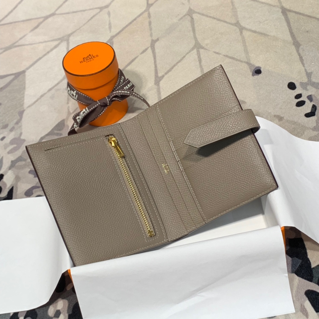 现货 Hermes Bearn 爱马仕m8沥青灰epsom牛皮Bearn短款钱夹 金扣