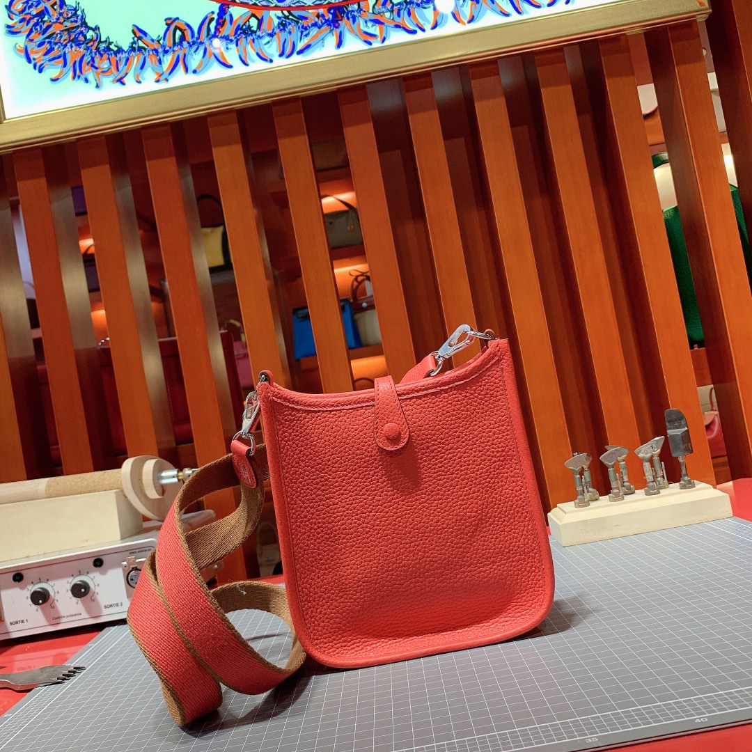 Hermes Mini Evelyne 爱马仕西瓜红顶级Togo牛皮伊芙林包夏季斜挎包 银扣