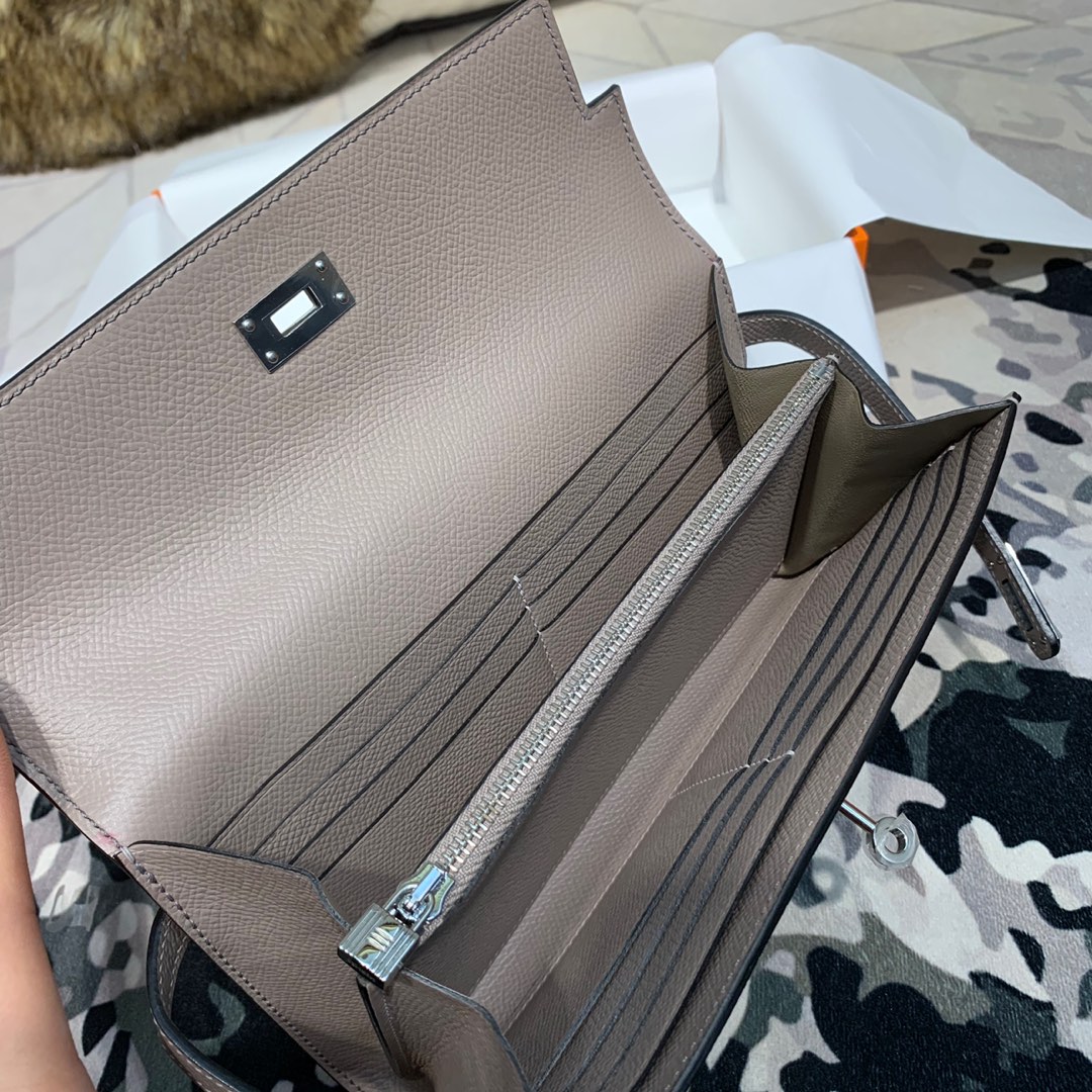 现货 爱马仕凯莉钱夹 Hermes Kelly Wallet M8沥青灰epsom牛皮 银扣