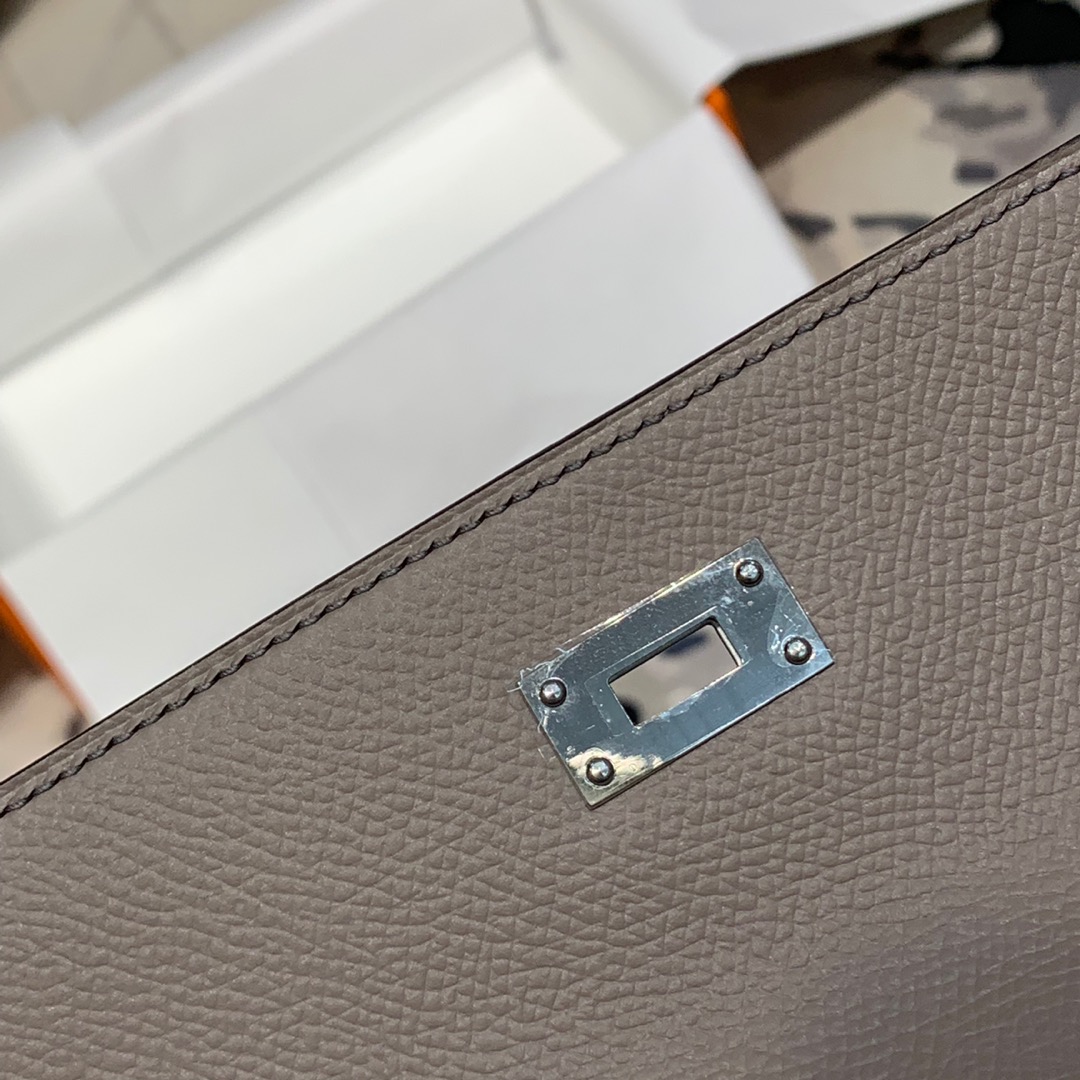 现货 爱马仕凯莉钱夹 Hermes Kelly Wallet M8沥青灰epsom牛皮 银扣