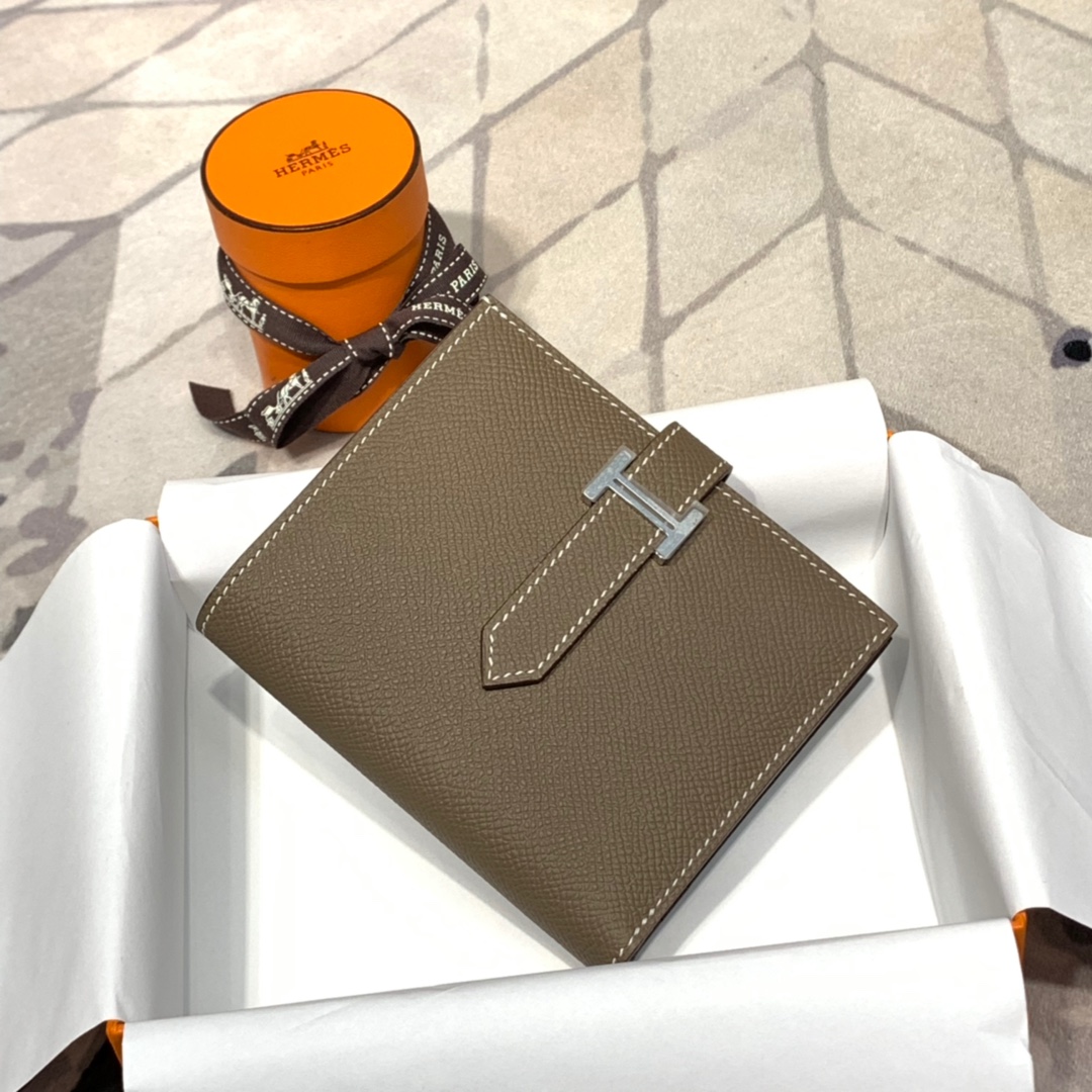 现货 爱马仕钱夹价格 Hermes Bearn 18大象灰epsom牛皮短款钱包 金扣