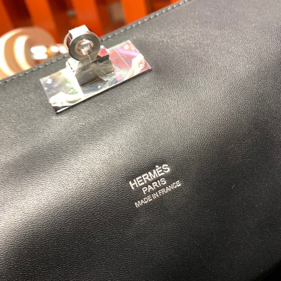 现货 Hermes Toolbox20CM 爱马仕黑色Swift皮Toolbox牛奶包 银扣