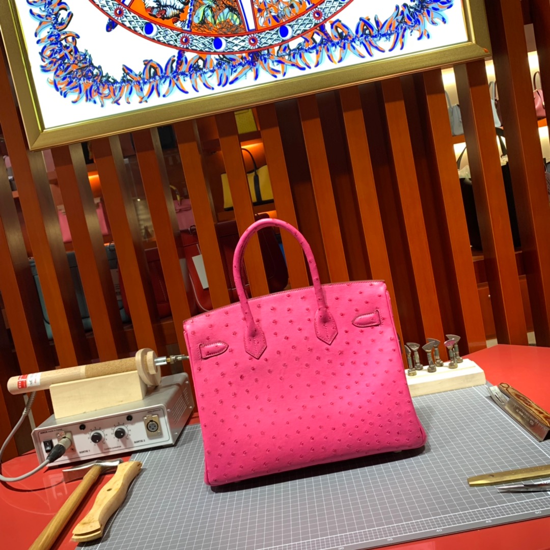 现货 Hermes新款女包 爱马仕桃红色南非鸵鸟皮手工缝制铂金包Birkin30CM 金扣
