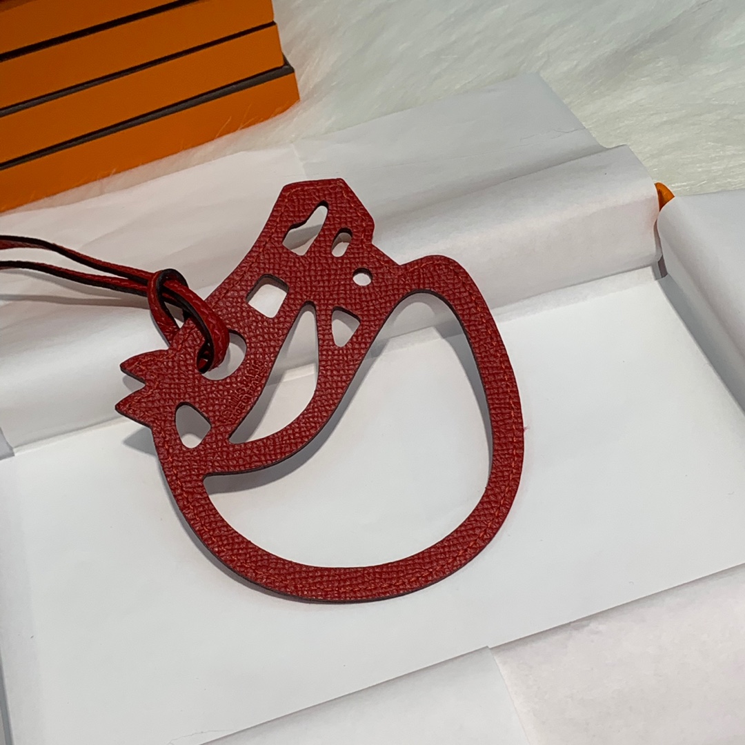 Hermes新款挂饰 爱马仕顶级绵羊皮纯手工缝制镂空马头挂件包包挂件 多色