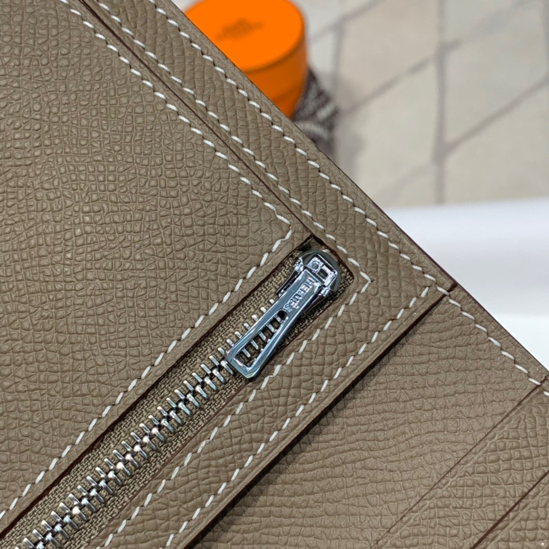 现货 爱马仕钱夹价格 Hermes Bearn 18大象灰epsom牛皮短款钱包 金扣