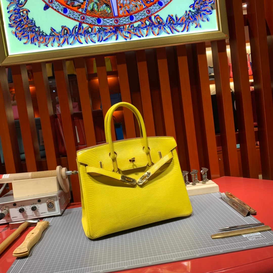 Hermes包包官网 爱马仕柠檬黄进口蜥蜴皮铂金包Birkin30CM 金扣